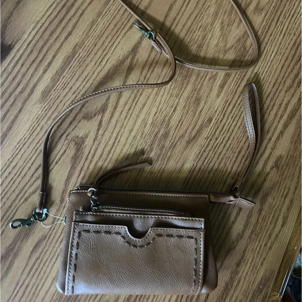 Brown Wallet Wristlet NWOT New, Never used, Unbranded Small Long Shoulder Purse - Picture 2 of 4